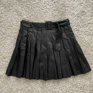 Zara leather pleated skirt with built in shorts
